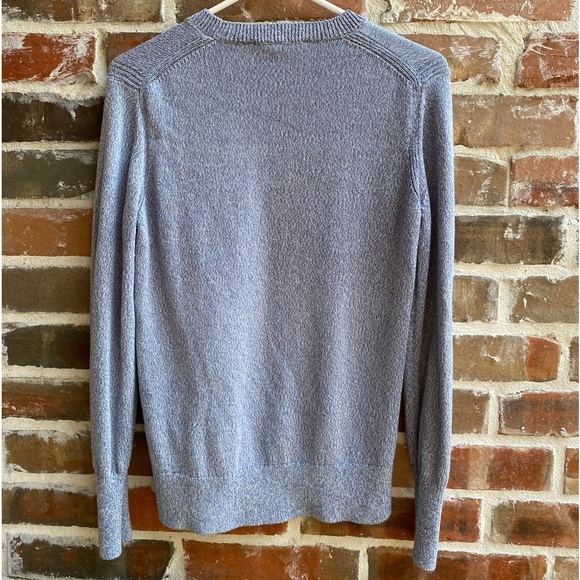 EVERLANE Light Blue Fine Knit Crew Neck Sweater - Picture 2 of 10